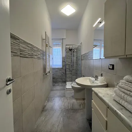 Appartamento Gaslini Sea House Genova Esterno foto